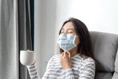 感冒伴发热咽痛——居家处理几个误区可以多留意